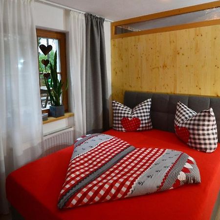 Ferienwohnung Stubaier Herzblut Нойштифт-им-Штубайталь Экстерьер фото