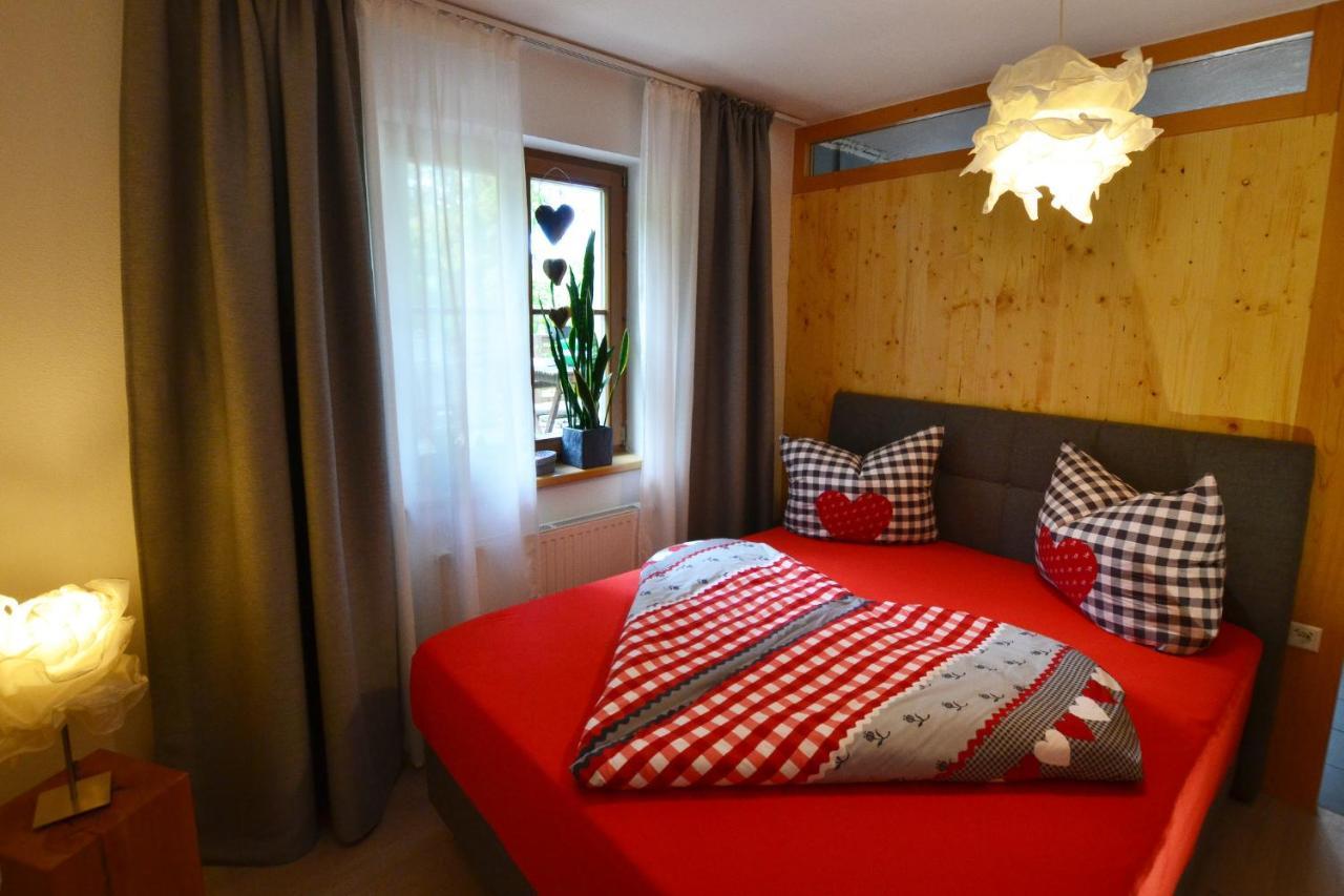 Ferienwohnung Stubaier Herzblut Нойштифт-им-Штубайталь Экстерьер фото